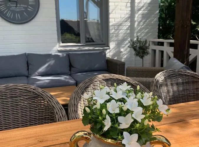 Semesterbostad Straszny Dom Na Kaszubach Studzienice