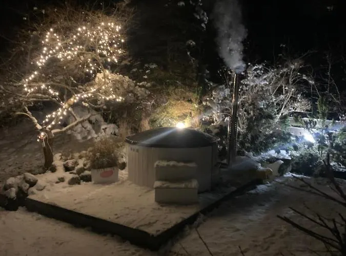 Semesterbostad Straszny Dom Na Kaszubach Studzienice